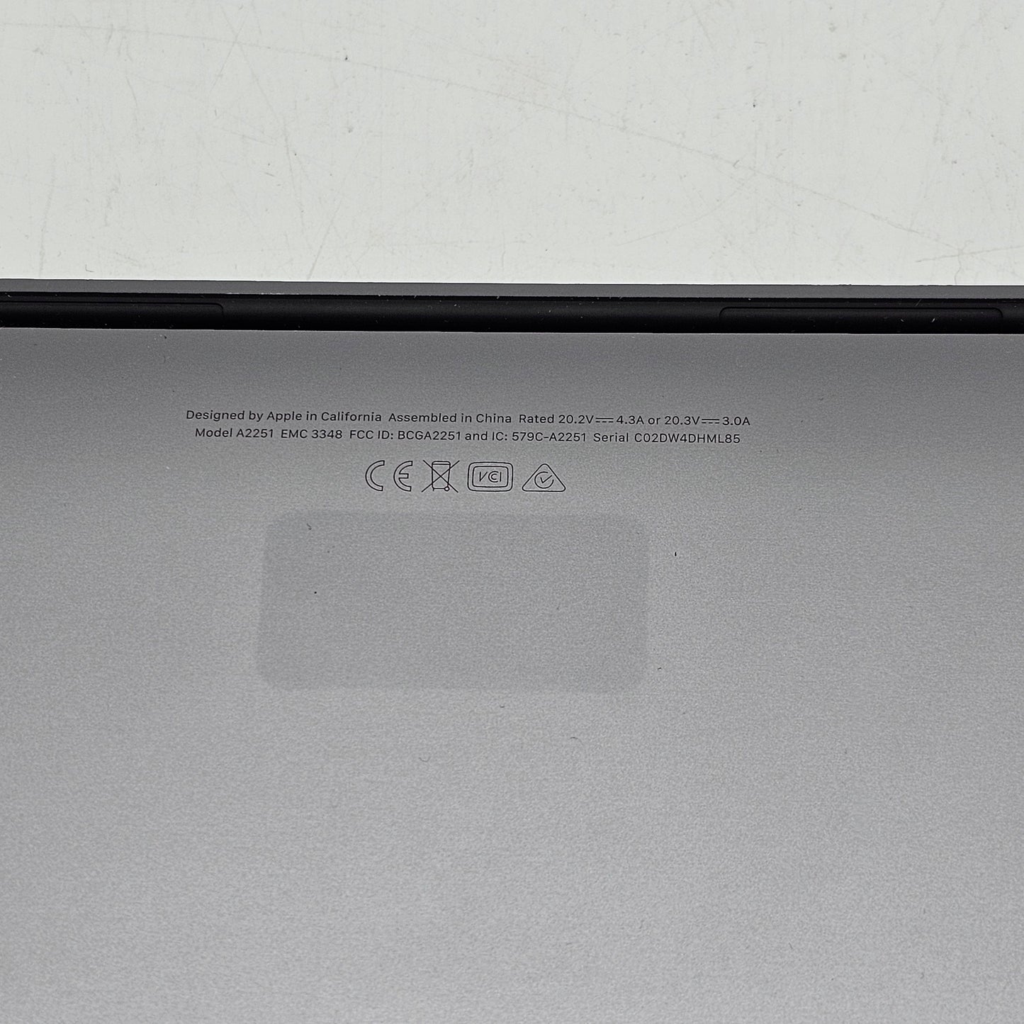 2017 Apple MacBook Pro 15-inch i7 2.8GHz 16GB RAM 256GB SSD Space Gray