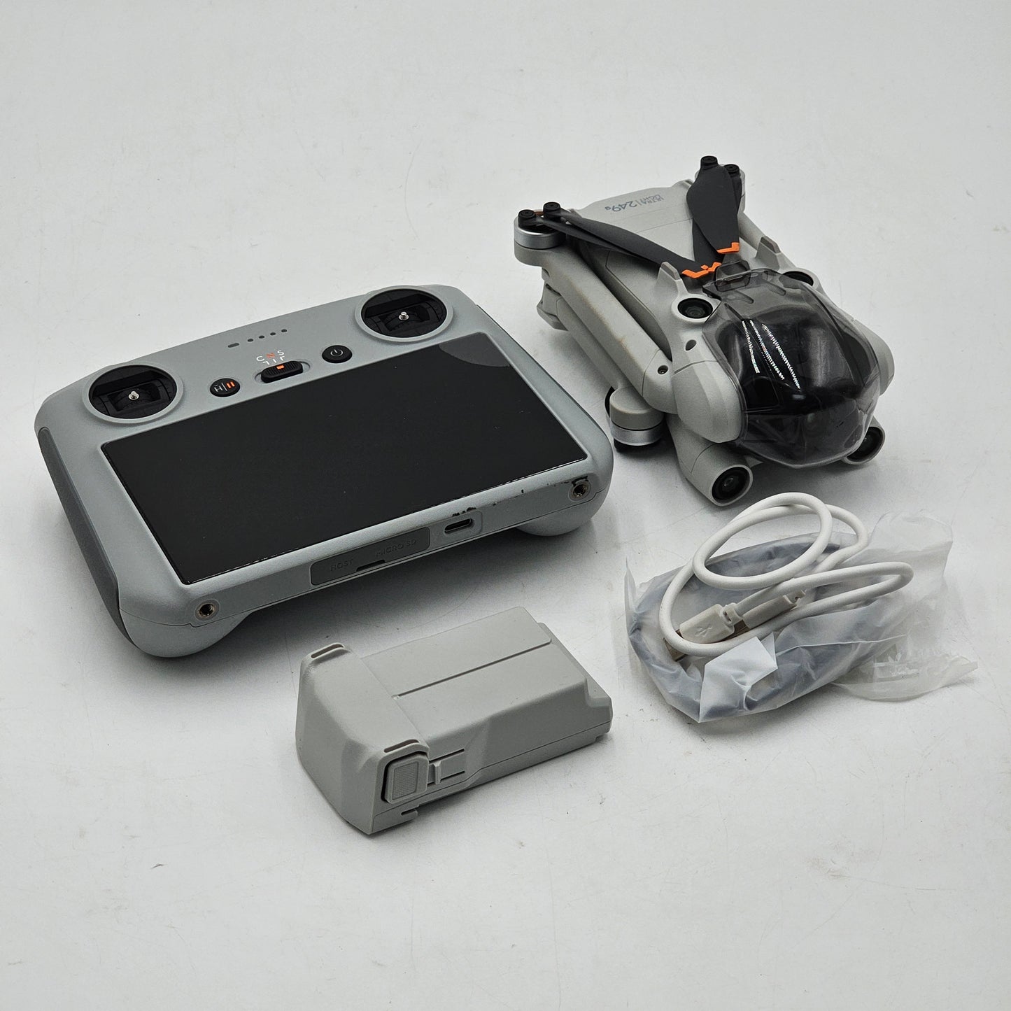 DJI Mini 3 Camera Drone CP.MA.00000328.01