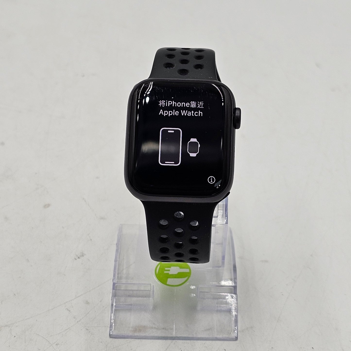 GPS Only Apple Watch SE 2nd Gen 44MM Space gray Aluminum Sport Band MXEK3LLA