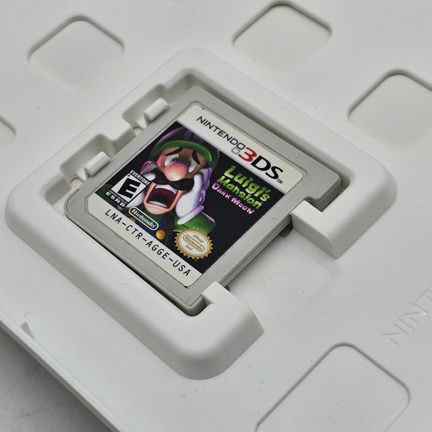 Luigi's Mansion: Dark Moon (Nintendo 3DS, 2013)