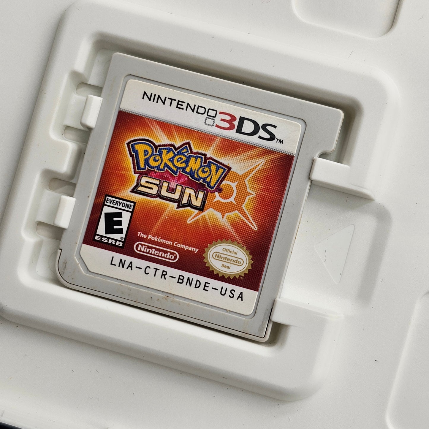 Pokemon Sun (Nintendo 3DS, 2016)