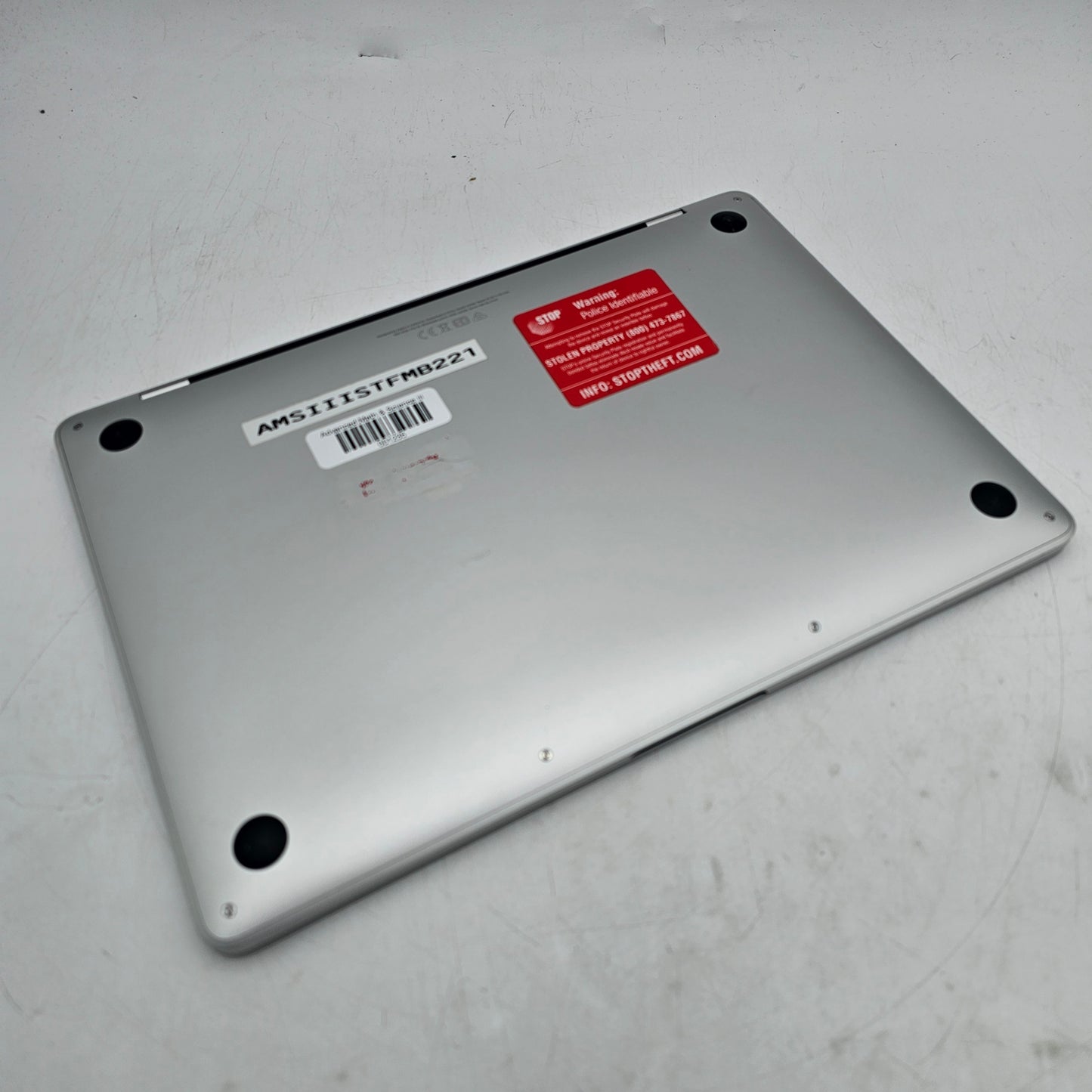 2022 Apple MacBook Pro 13.3" M2 10 Core 3.5GHz 8GB RAM 256GB SSD A2336