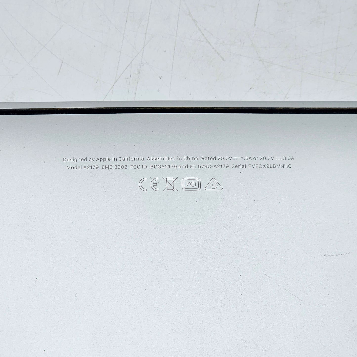 2020 Apple MacBook Air 13.3" i3 1.1GHz 8GB RAM 256GB SSD Silver