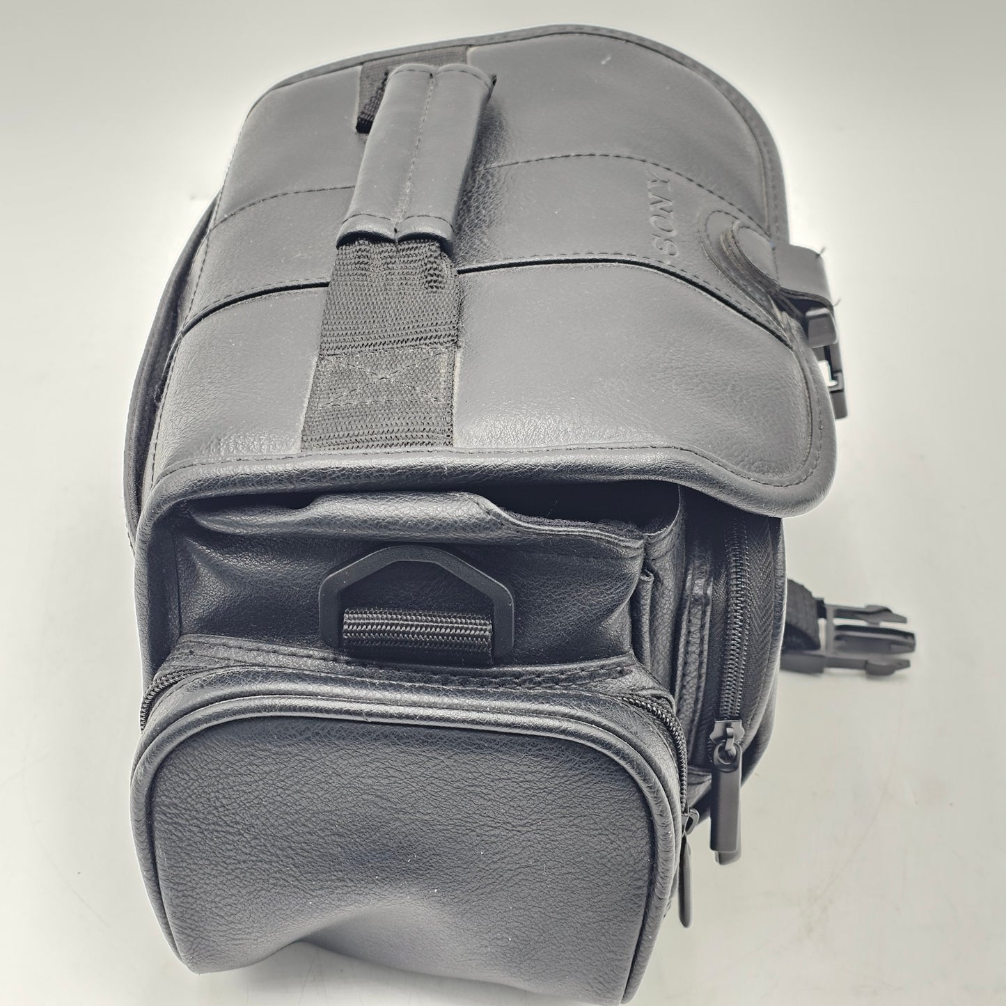 Sony DSC-F828 8.1MP Digital SLR DSLR Camera