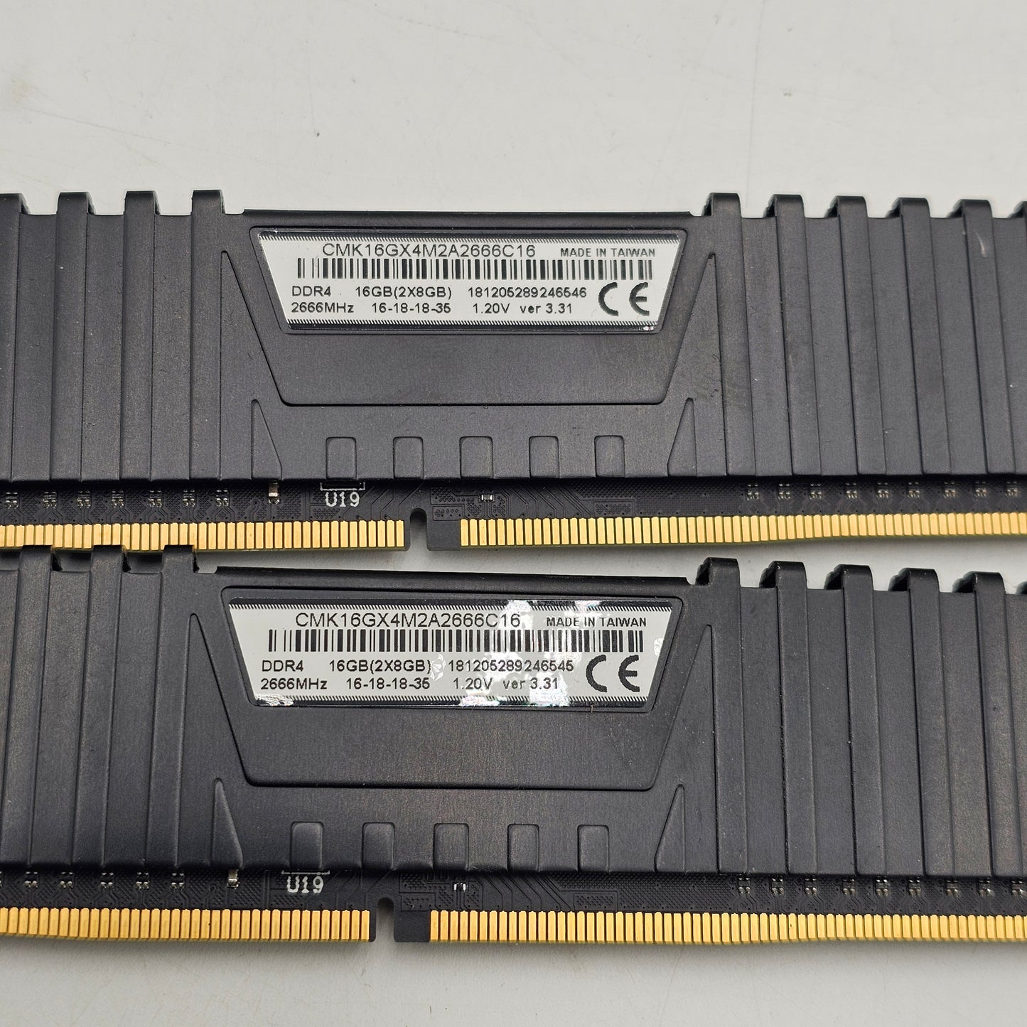 Corsair Vengeance LPX 16GB (2x8GB) RAM DDR4 2666MHz CMK16GX4M2A2666C16