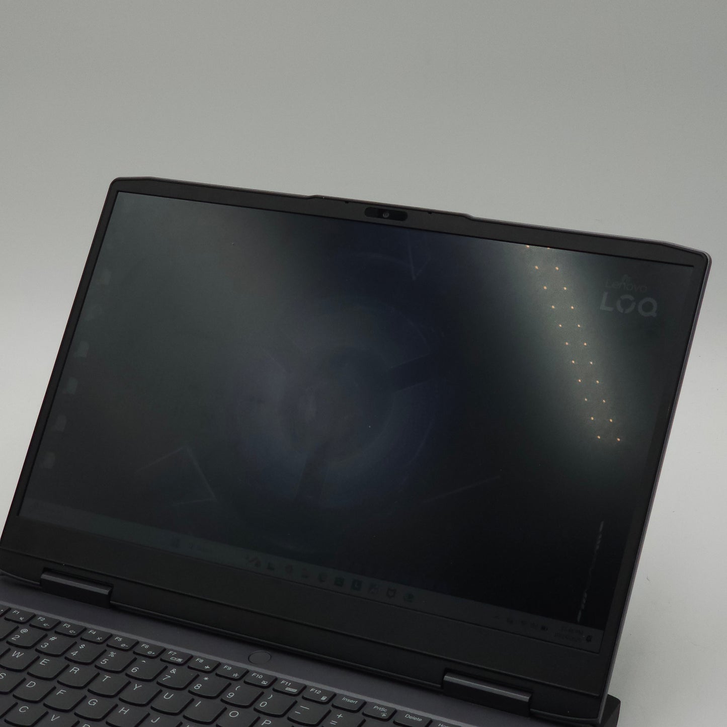 Lenovo LOQ 15.6" i5-13420H 2.1GHz 16GB RAM 512GB SSD GeForce RTX 3050