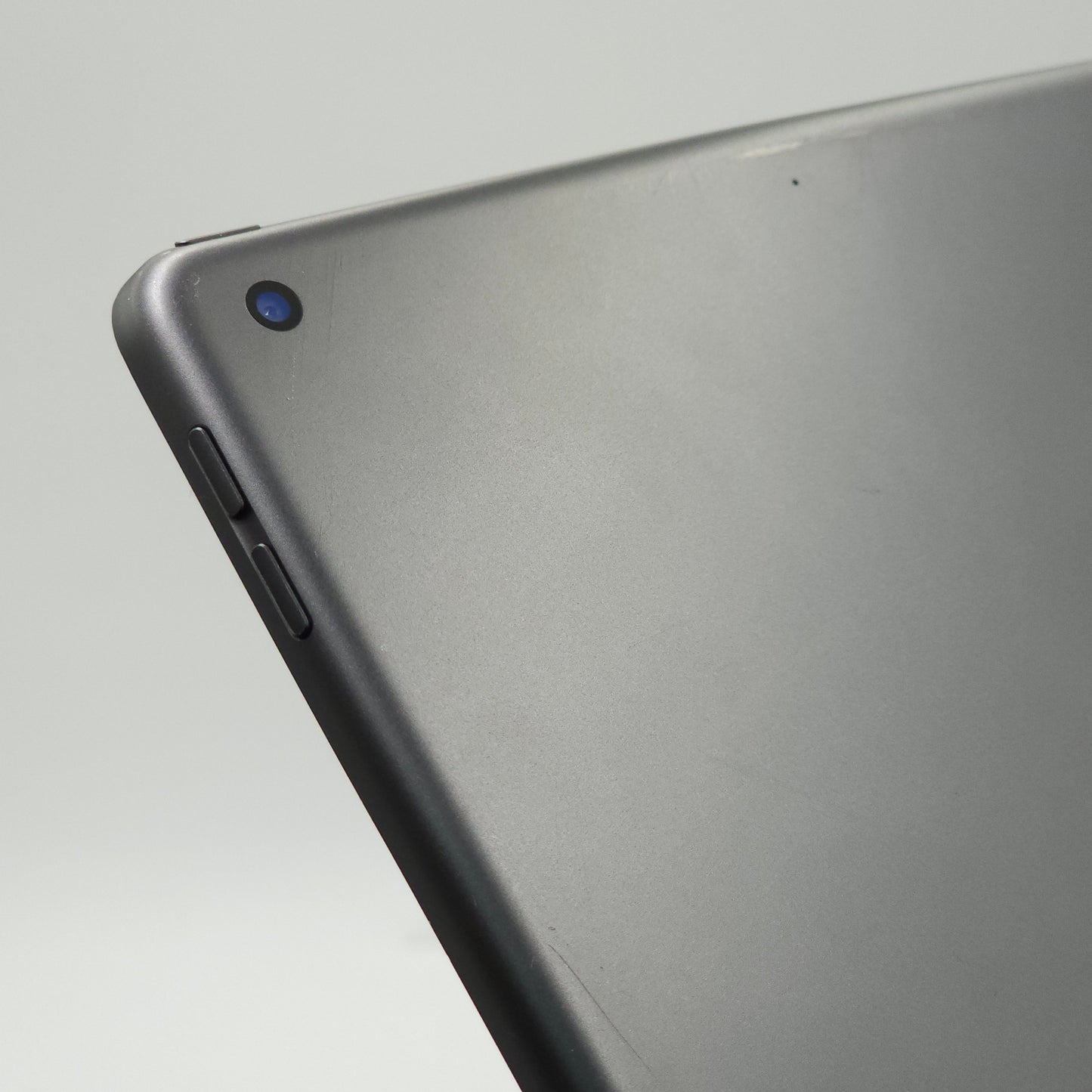 WiFi Only Apple iPad 7th Gen 32GB Space Gray MW742LL/A