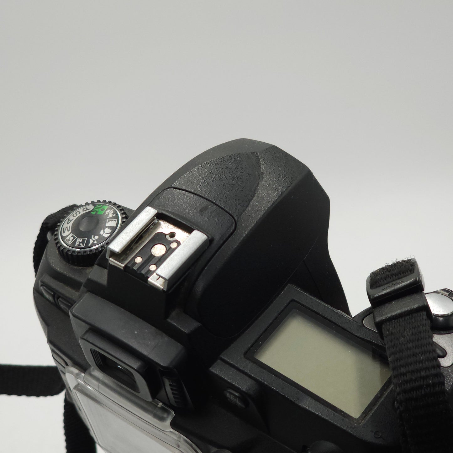 Nikon D70 6.1MP Digital SLR Camera Body Only