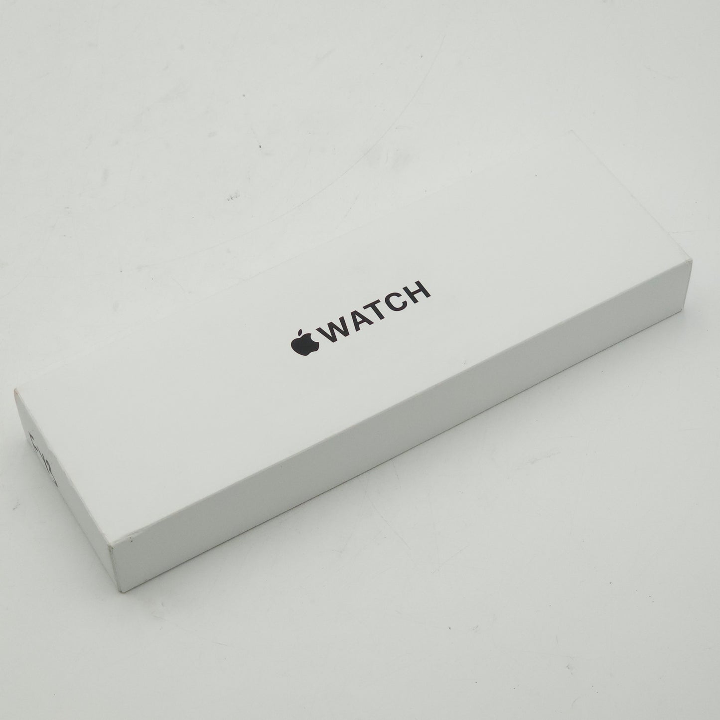 New Unlocked Apple Watch SE 2nd Gen 40MM Starlight Aluminum Starlight Sport Band
