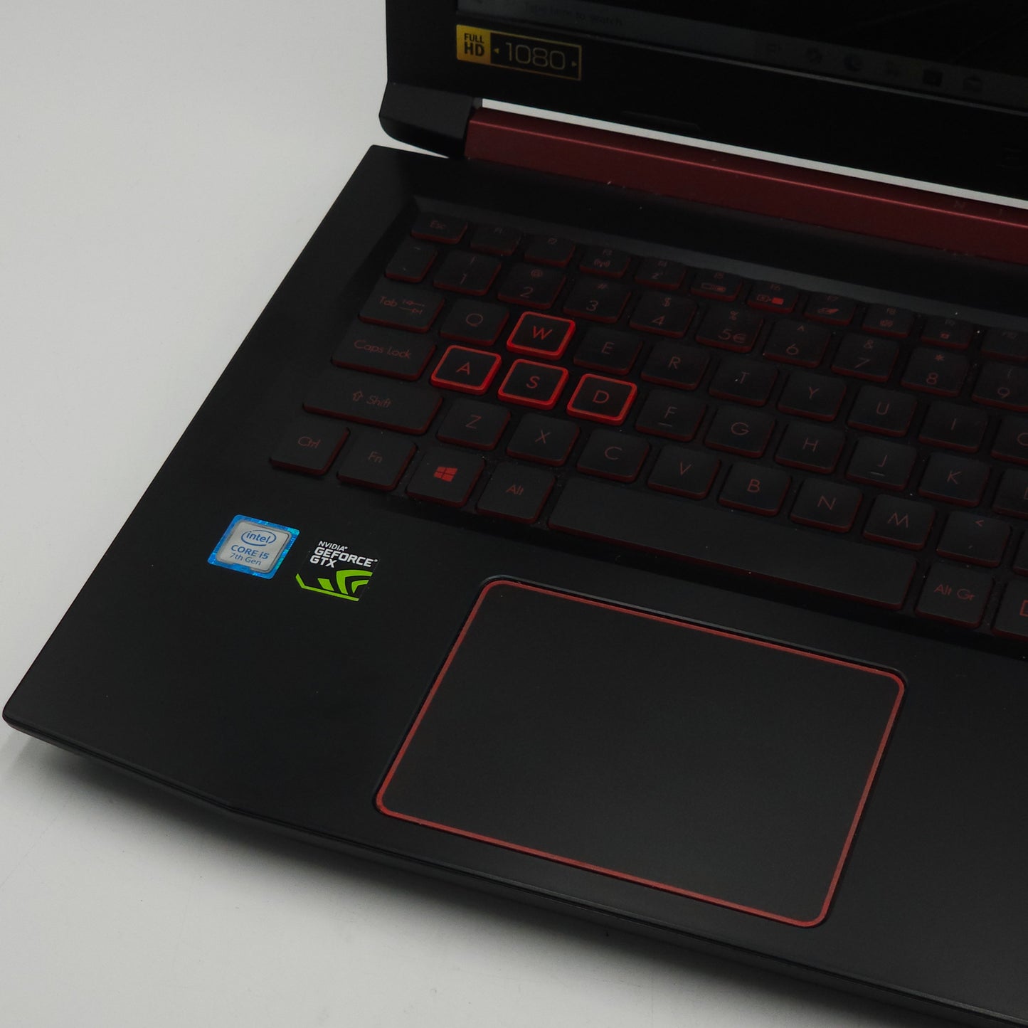 Acer Nitro 5 AN515-51 15.6" i5-7300HQ 2.5GHz 8GB RAM 256GB SSD GTX 1050 Ti