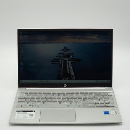 HP Pavilion Laptop 15-eg207nr i5-1235U 8GB RAM 256GB SSD
