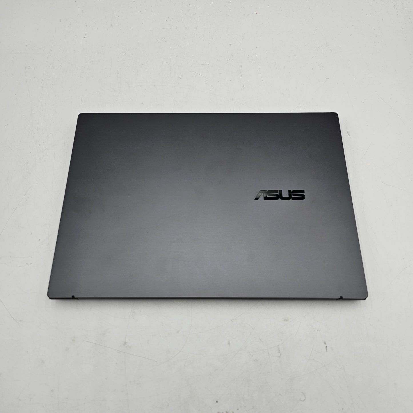 ASUS Zenbook Q415M 14-inch Core Ultra 5 125U 8GB RAM 512GB SSD Natural Silver