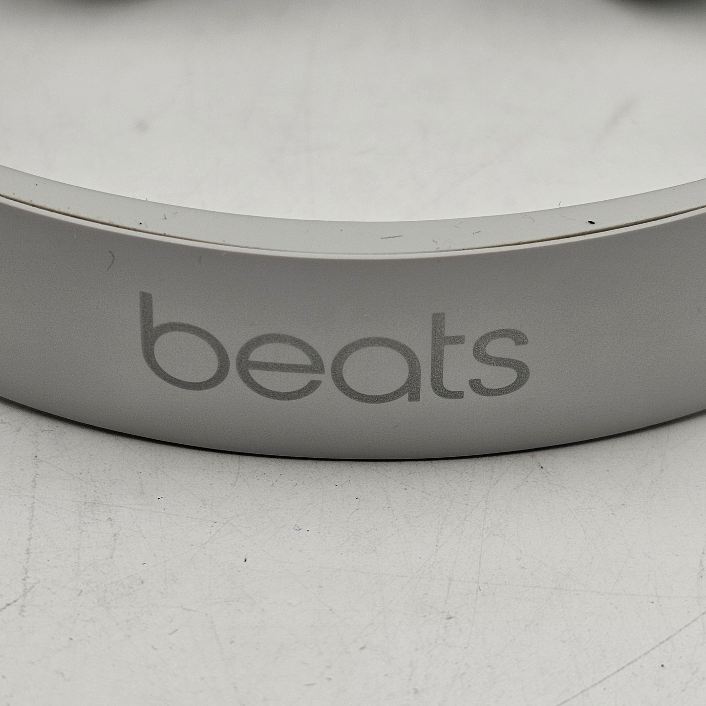 Beats Solo3 Wireless On-Ear Headphones White