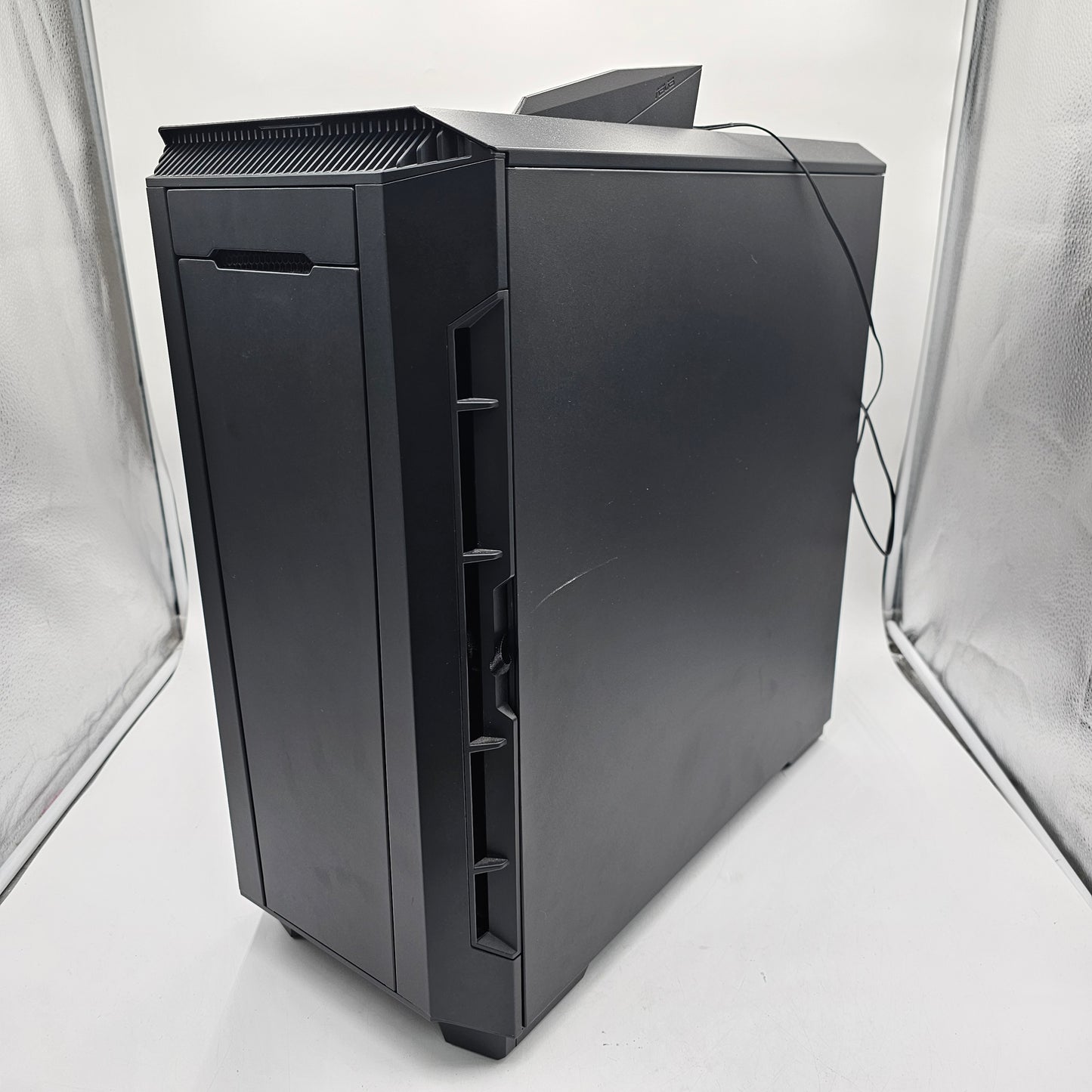 Phanteks Custom PC Ryzen 9 5900X 32GB 2TB RTX 3080