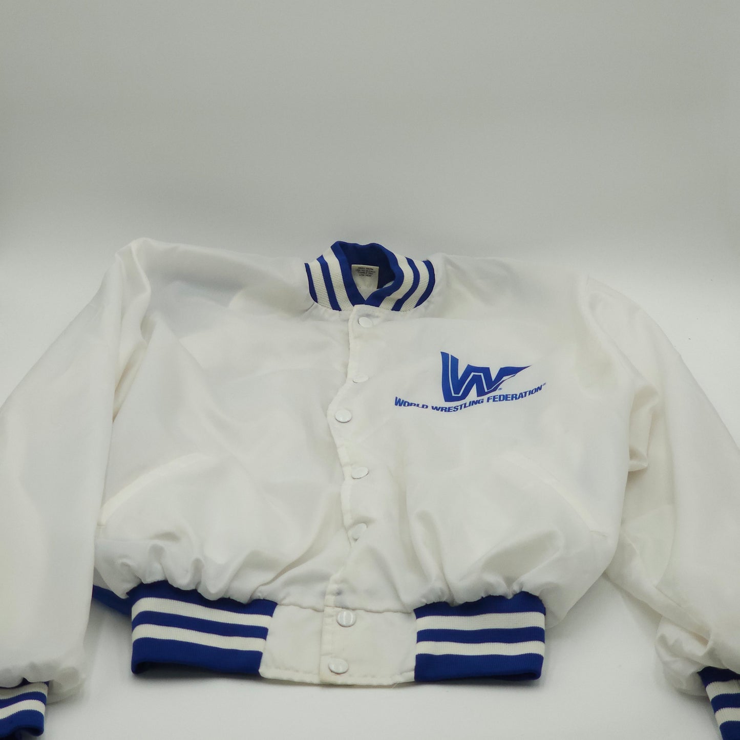 New Xpres Wear 1989 WWF Warrior Jacket LG Snap