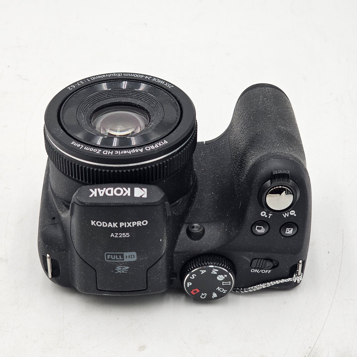 Kodak PIXPRO AZ255 16.0MP Digital Camera