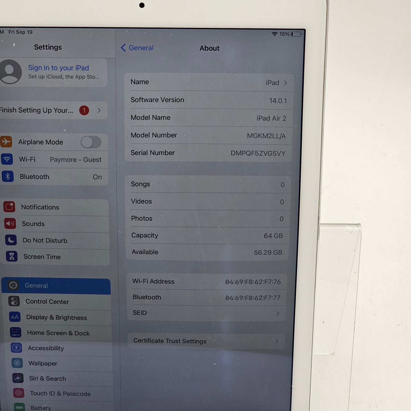 WiFi Only Apple iPad Air 2nd Gen 64GB 14.0.1 Silver MGKM2LL/A