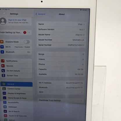 WiFi Only Apple iPad Air 2nd Gen 64GB 14.0.1 Silver MGKM2LL/A