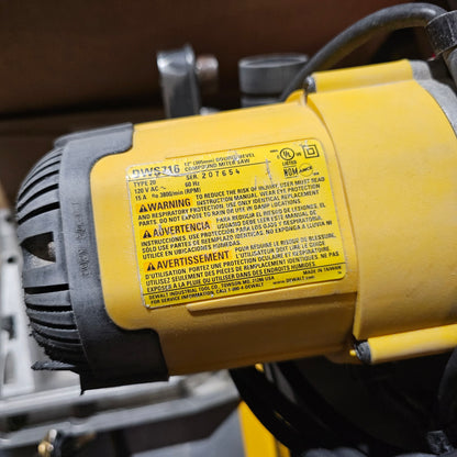 DEWALT Miter Saw 12 in. Compound Double Bevel DWS716