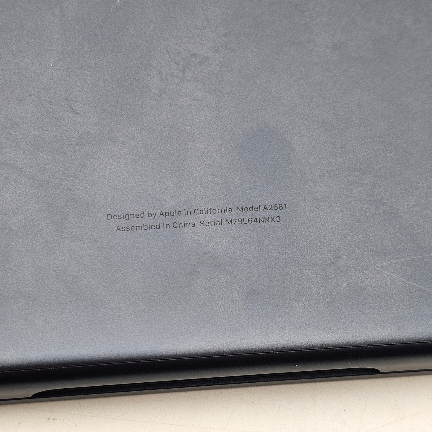 2022 Apple MacBook Air 13.6" M2 3.5GHz 8GB RAM 256GB SSD Midnight A2681