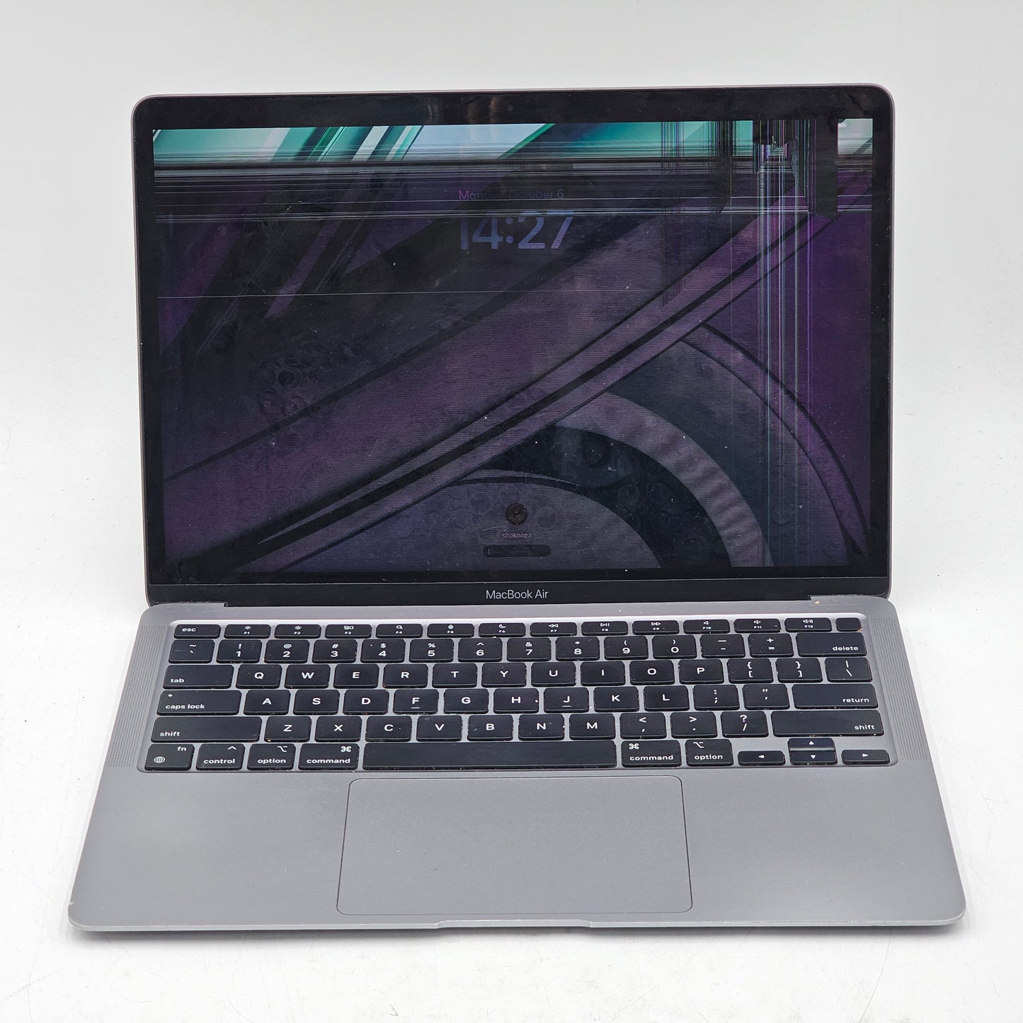 Broken 2020 Apple MacBook Air 13.3" M1 A2337 Cracked Screen