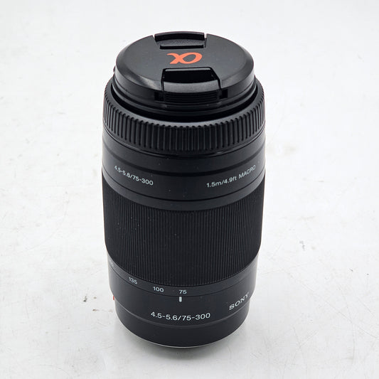 SONY 75-300mm f/4-5.6 A-Mount Wide-Angle SAL75300 Zoom Lens