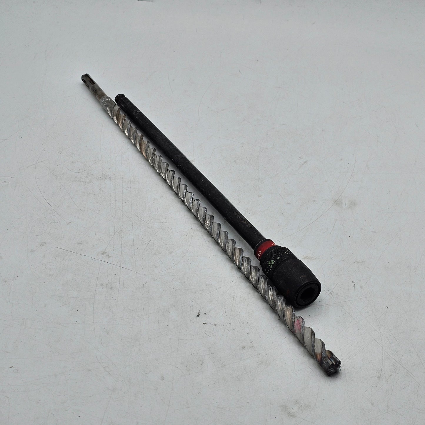 MAKITA 1" SDS-Plus AVT Rotary Hammer HR2641