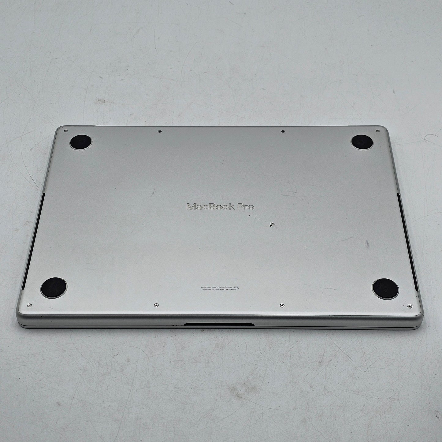 2023 Apple MacBook Pro 14" M2 8C GPU 3.5GHz 16GB RAM 512GB SSD A2779