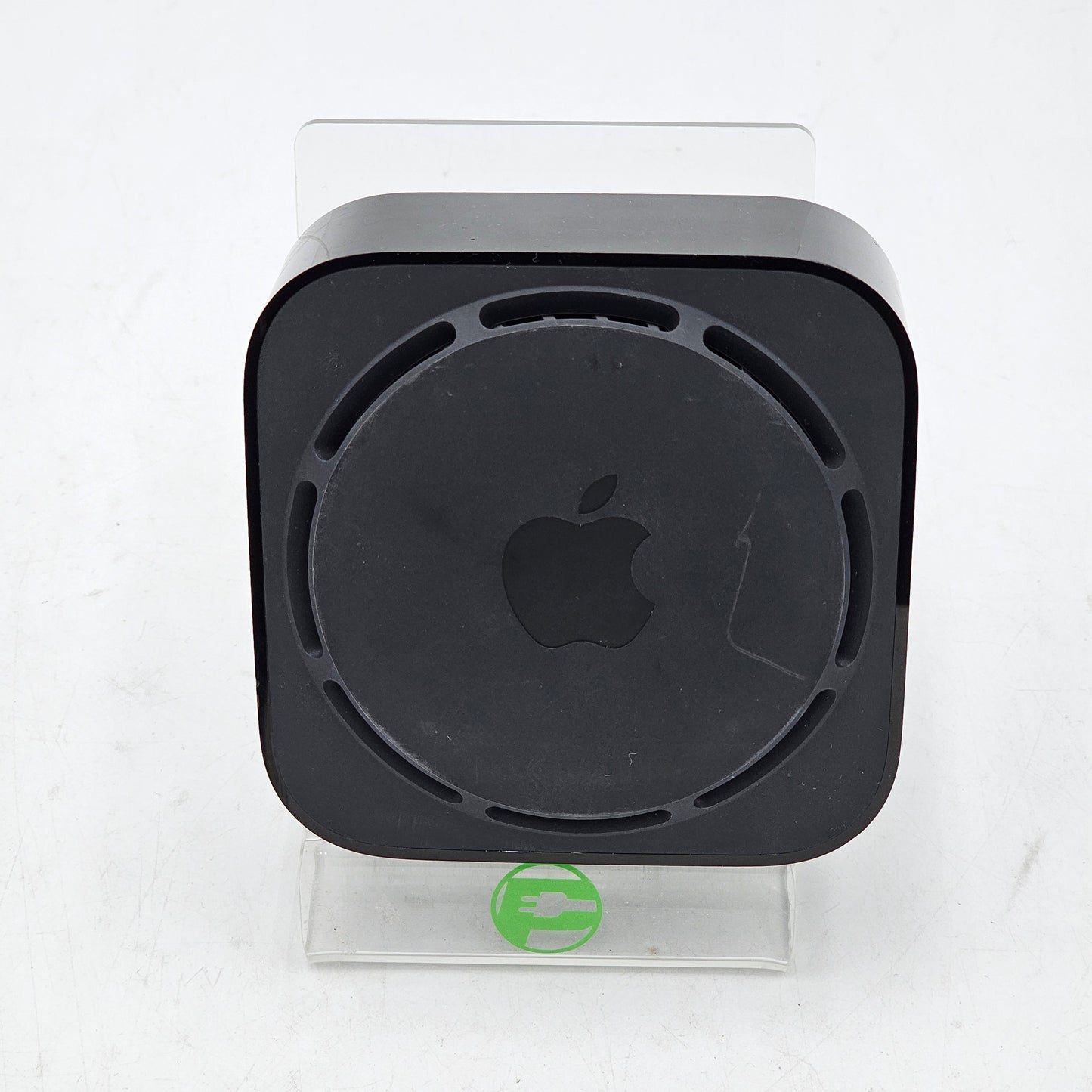 Apple TV HD 5th Gen 32GB Digital HD Media Streamer MHY93LL/A WiFi + Ethernet