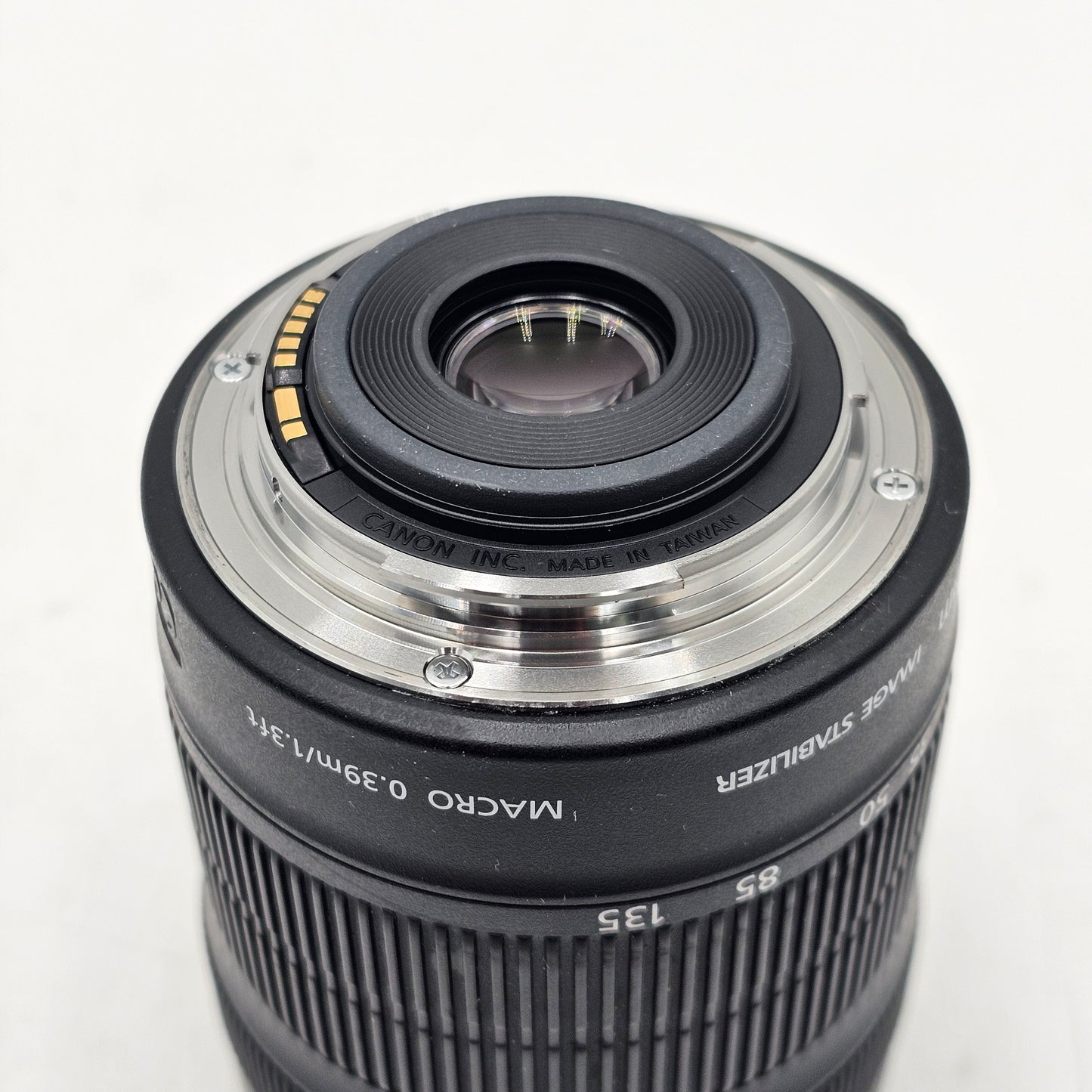 Canon EF-S Wide Angle 18-135mm f/3.5-5.6 Zoom Lens
