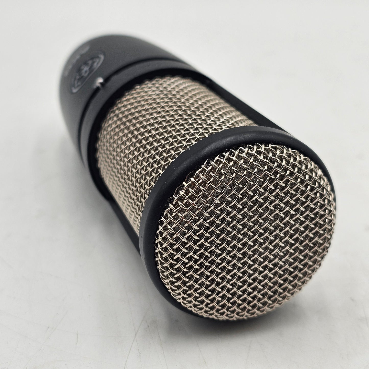AKG Studio Condenser  Recording Podcasting Microphone P420
