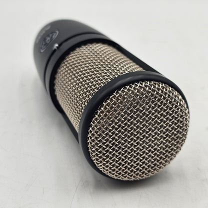 AKG Studio Condenser  Recording Podcasting Microphone P420