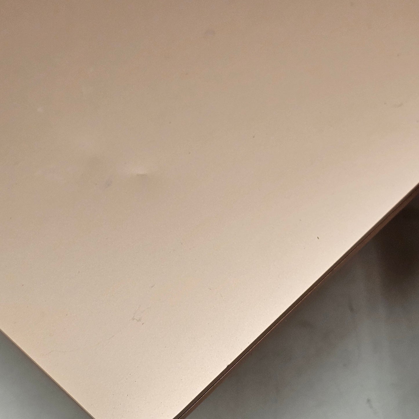 2019 Apple MacBook Air 13.3" i5 8GB RAM 128GB SSD Rose Gold A1932