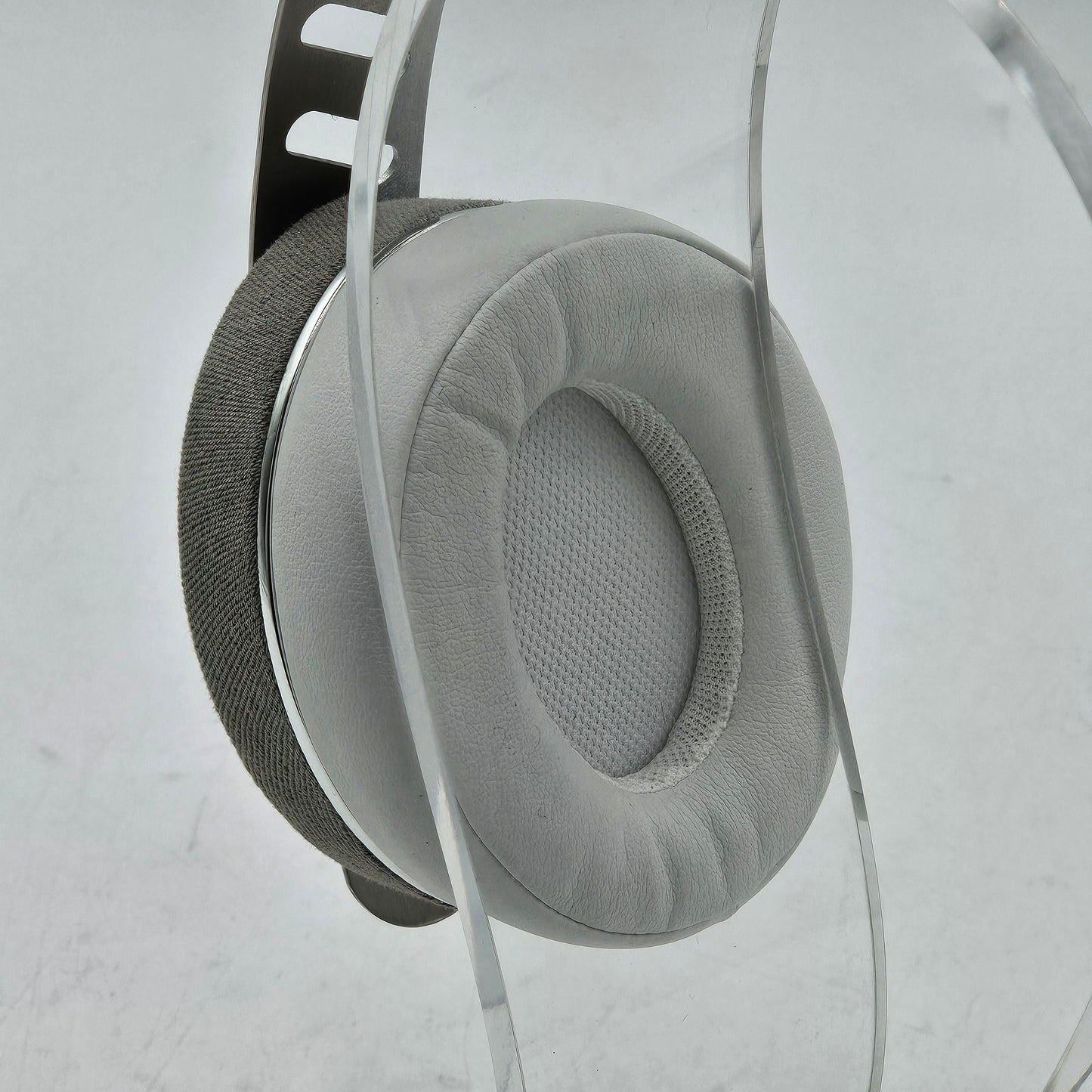 Floyd Rose Headphones Built In Microphone FR-52WH