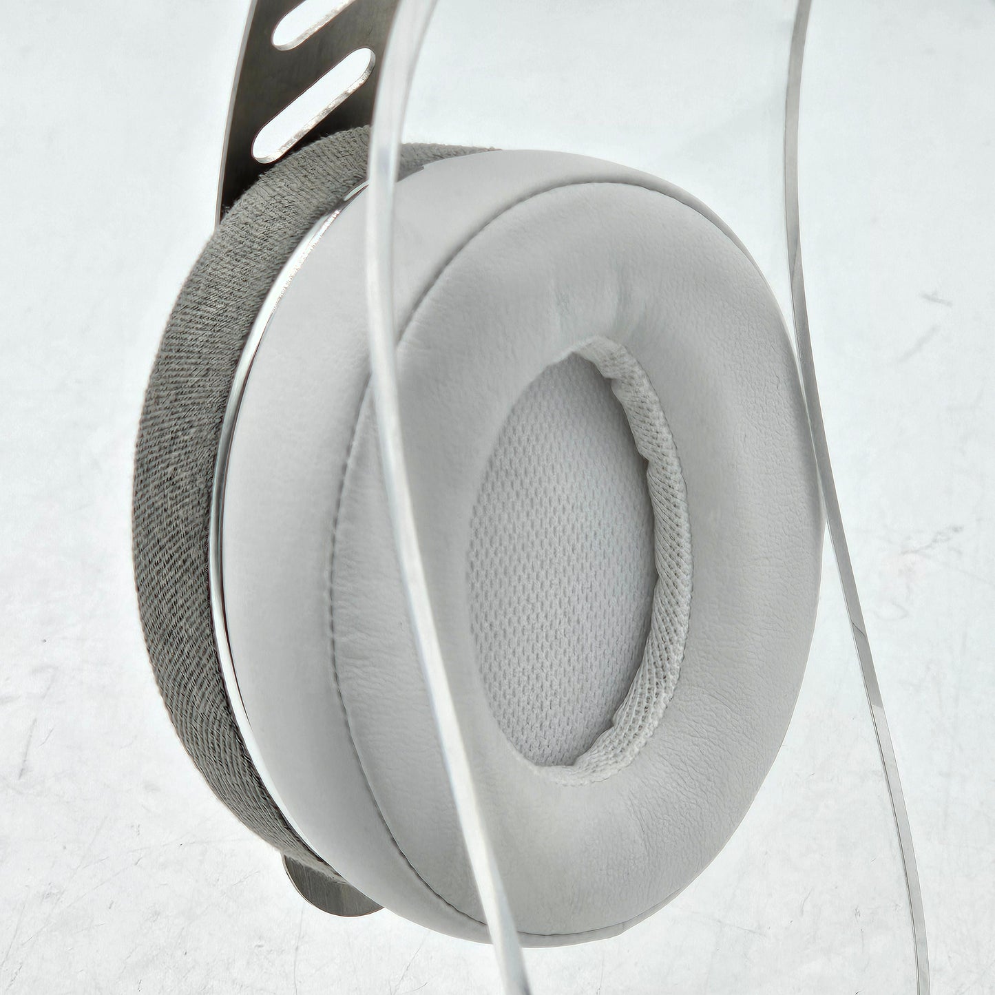 Floyd Rose Headphones Built In Microphone FR-52WH