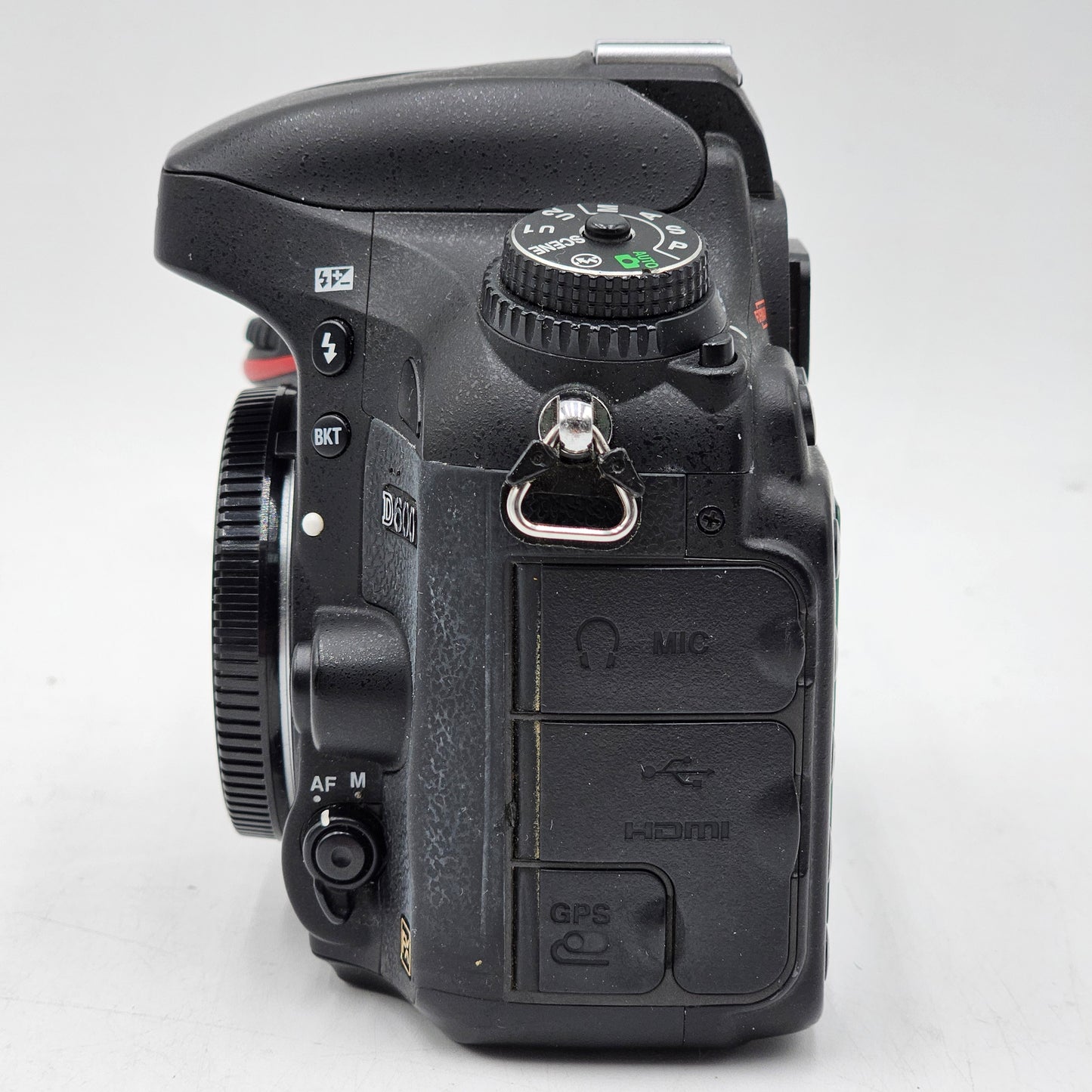 Nikon D600 24.3MP Digital SLR DSLR Camera