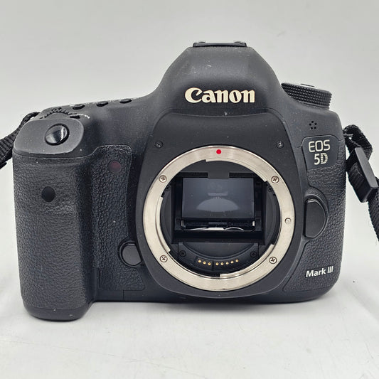 CANON EOS 5D Mark III 22.3MP Digital SLR DSLR Camera
