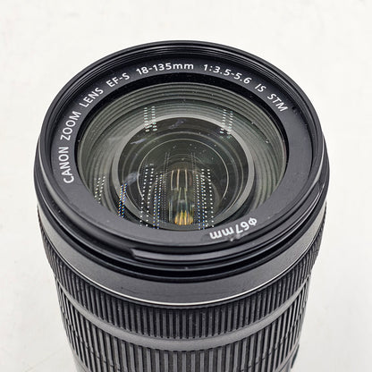 Canon EF-S Wide Angle 18-135mm f/3.5-5.6 Zoom Lens