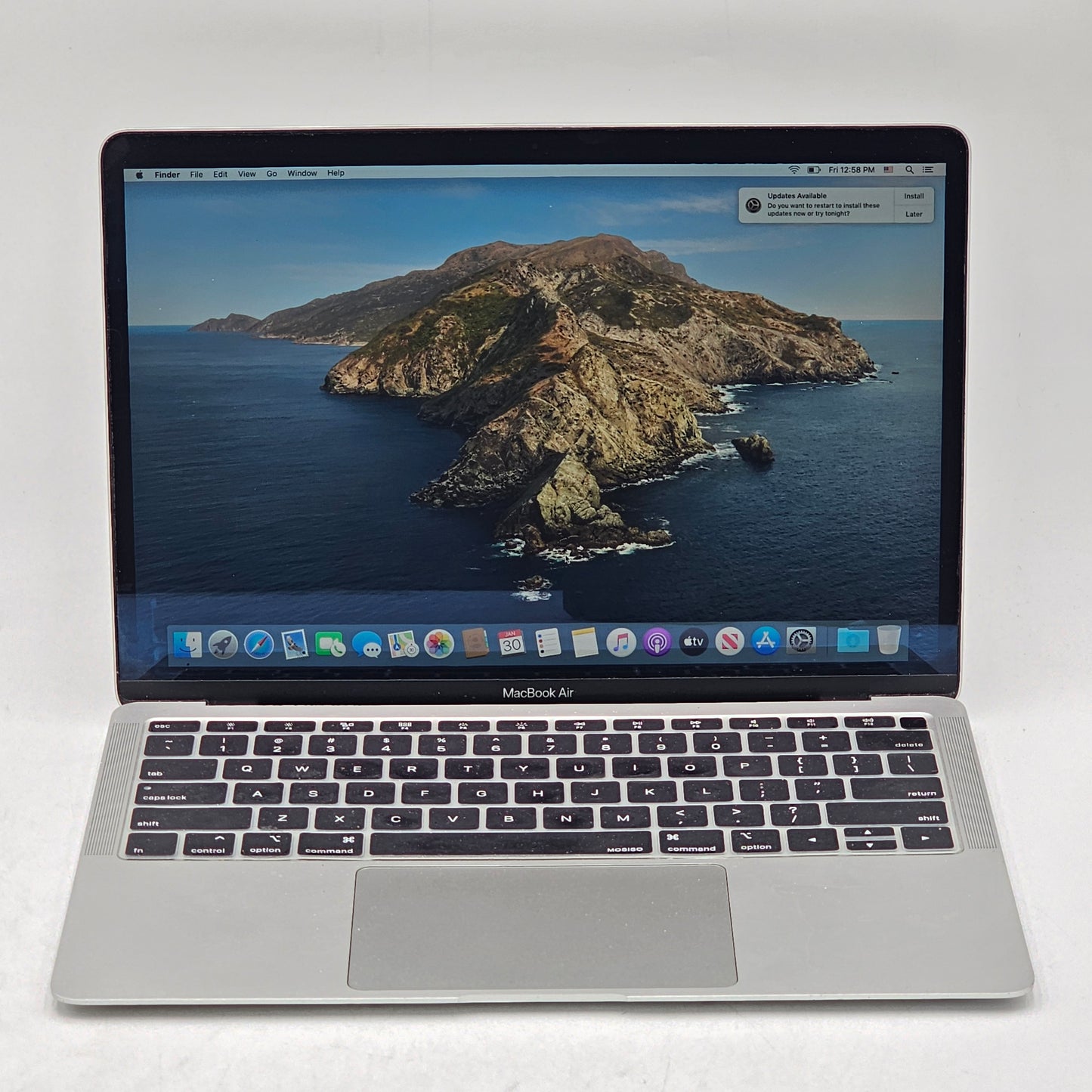 2020 Apple MacBook Air 13.3" i3 1.1GHz 8GB RAM 256GB SSD Silver