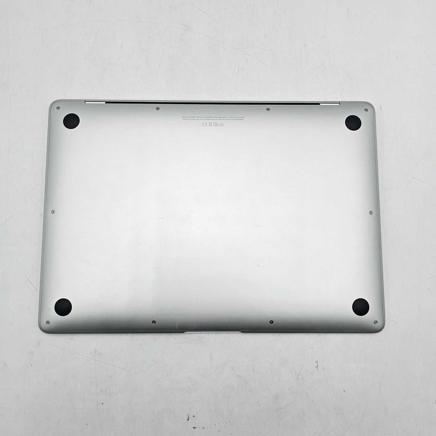 2020 Apple MacBook Air 13.3" i3 1.1GHz 8GB RAM 256GB SSD Silver