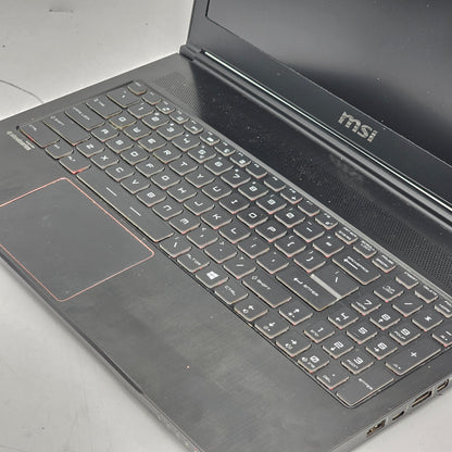 MSI Stealth Pro GS63 15.6" i7-6700HQ 2.6GHz 500GB SSD GeForce GTX 1060