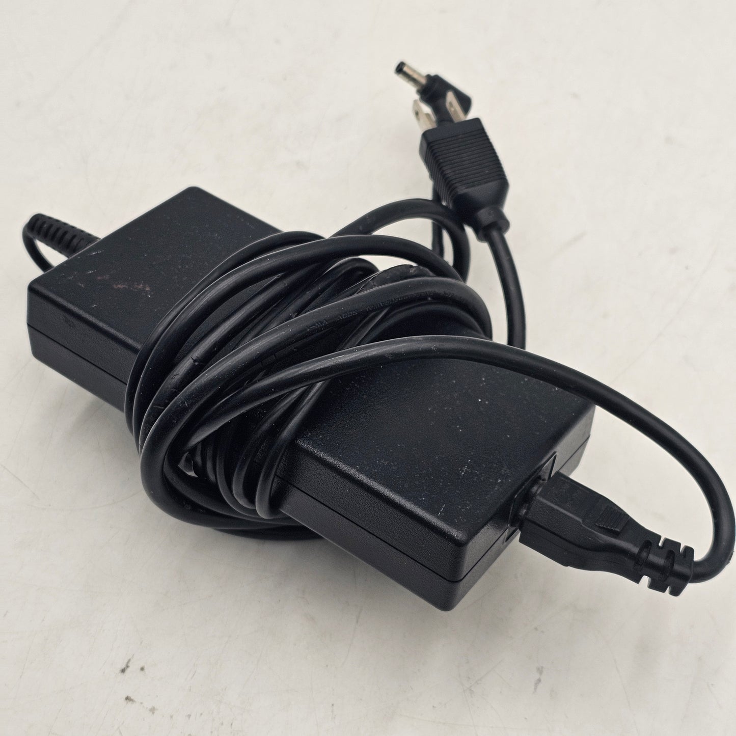 MSI Stealth Pro GS63 15.6" i7-6700HQ 2.6GHz 500GB SSD GeForce GTX 1060