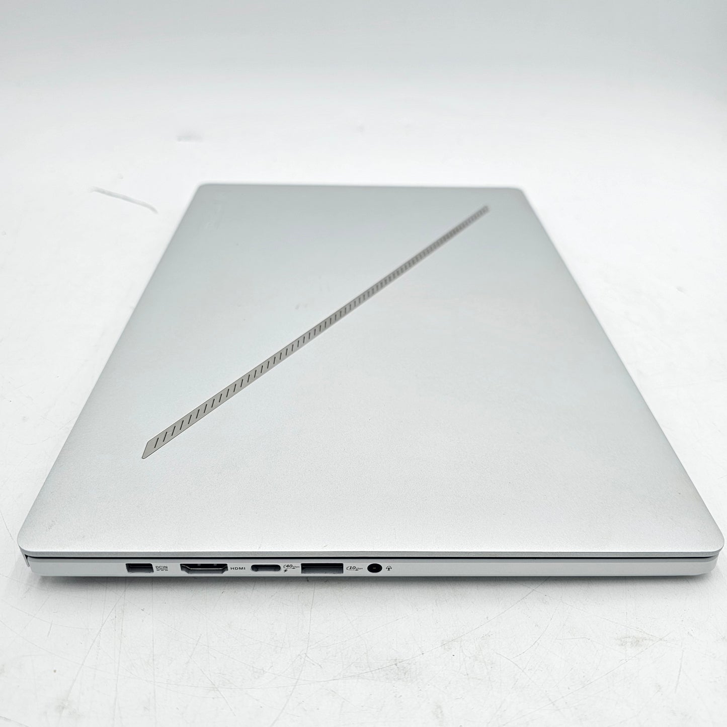 Asus ROG Zephyrus G14 GA403U 14" RYZEN 8945HS 4.0GHz 16GB RAM 1TB SSD RTX 4060