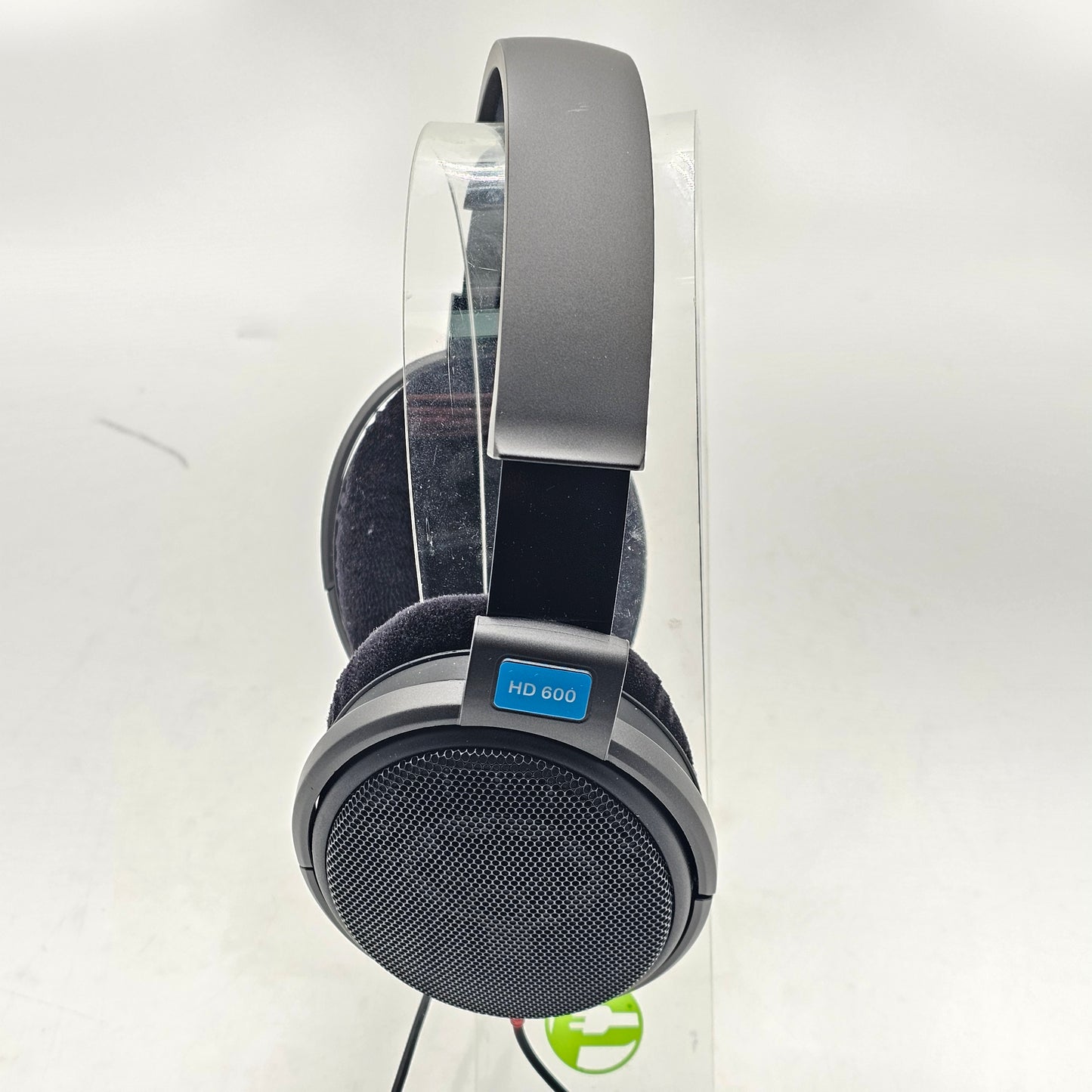SENNHEISER HD Dynamic Wired Headphones HD600