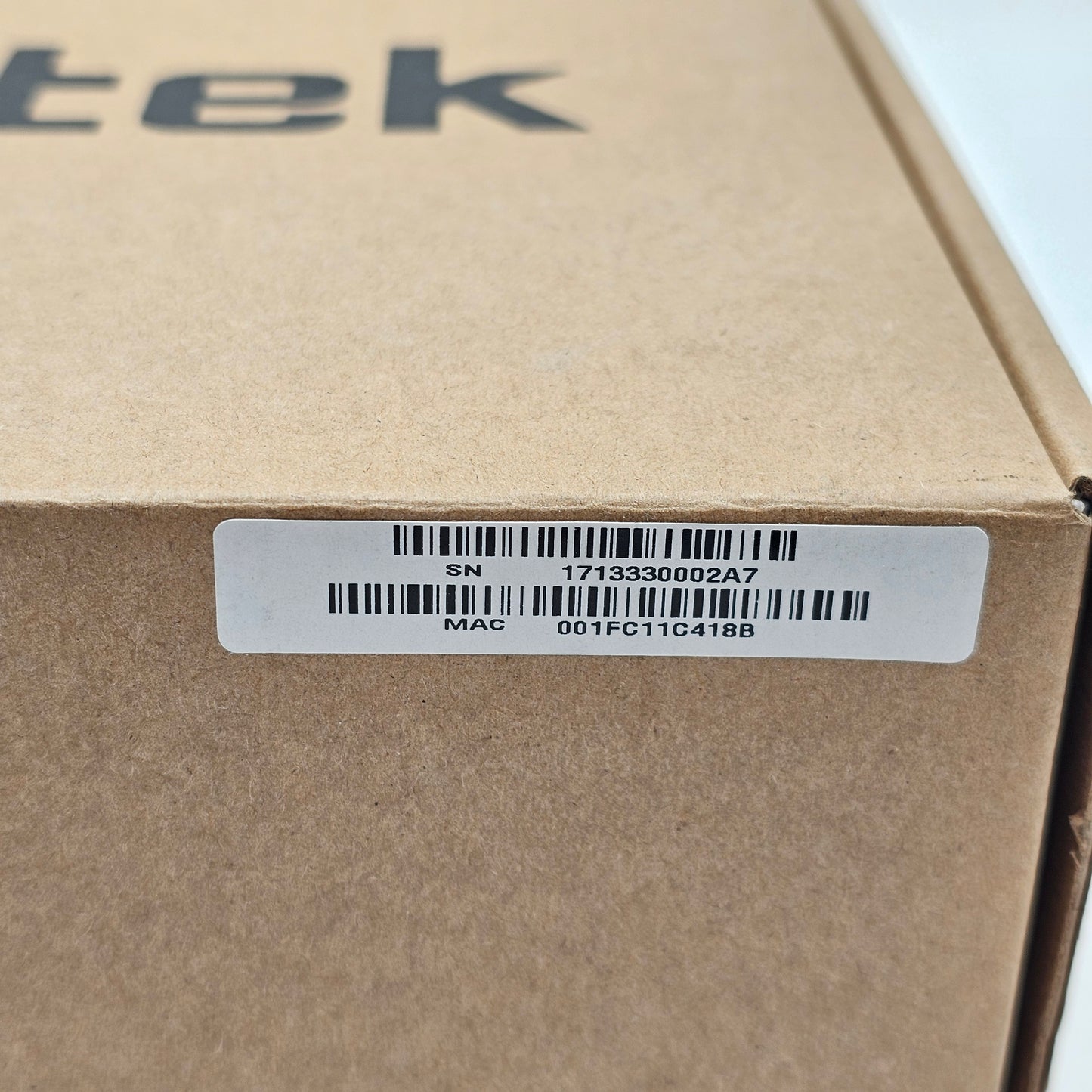 New HTEK Gigabit IP Phone UC903