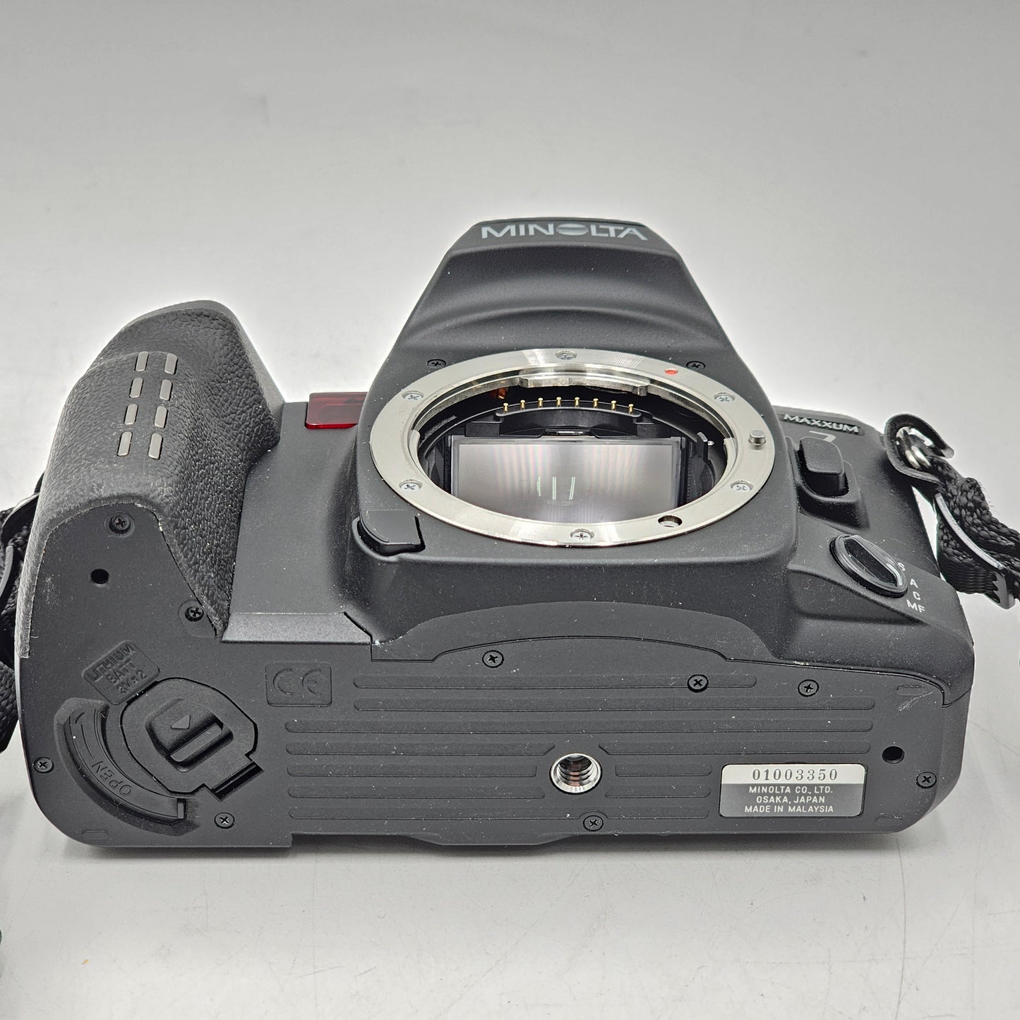 MINOLTA MAXXUM 7 6MP Digital Camera Body Only