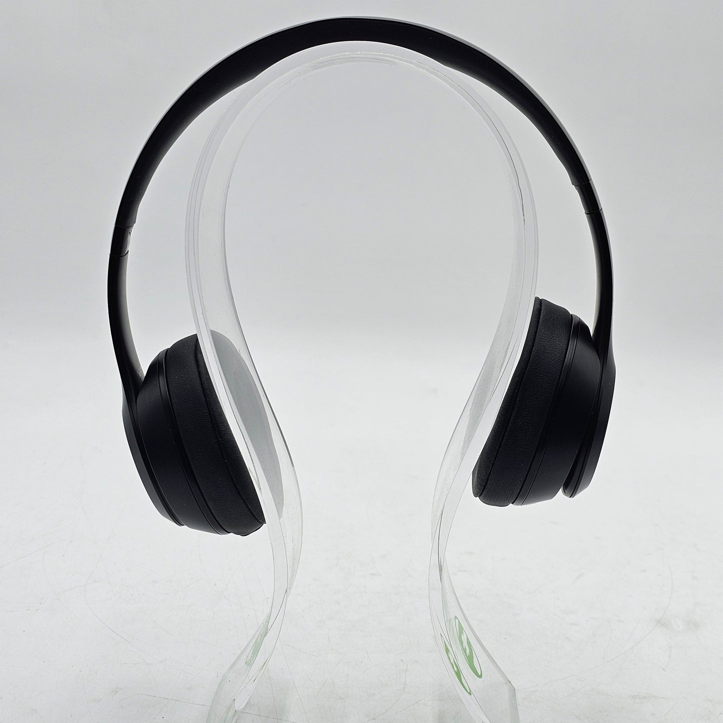 Beats Solo3 Wireless Over-Ear Bluetooth Headphones Black MX432LL/A