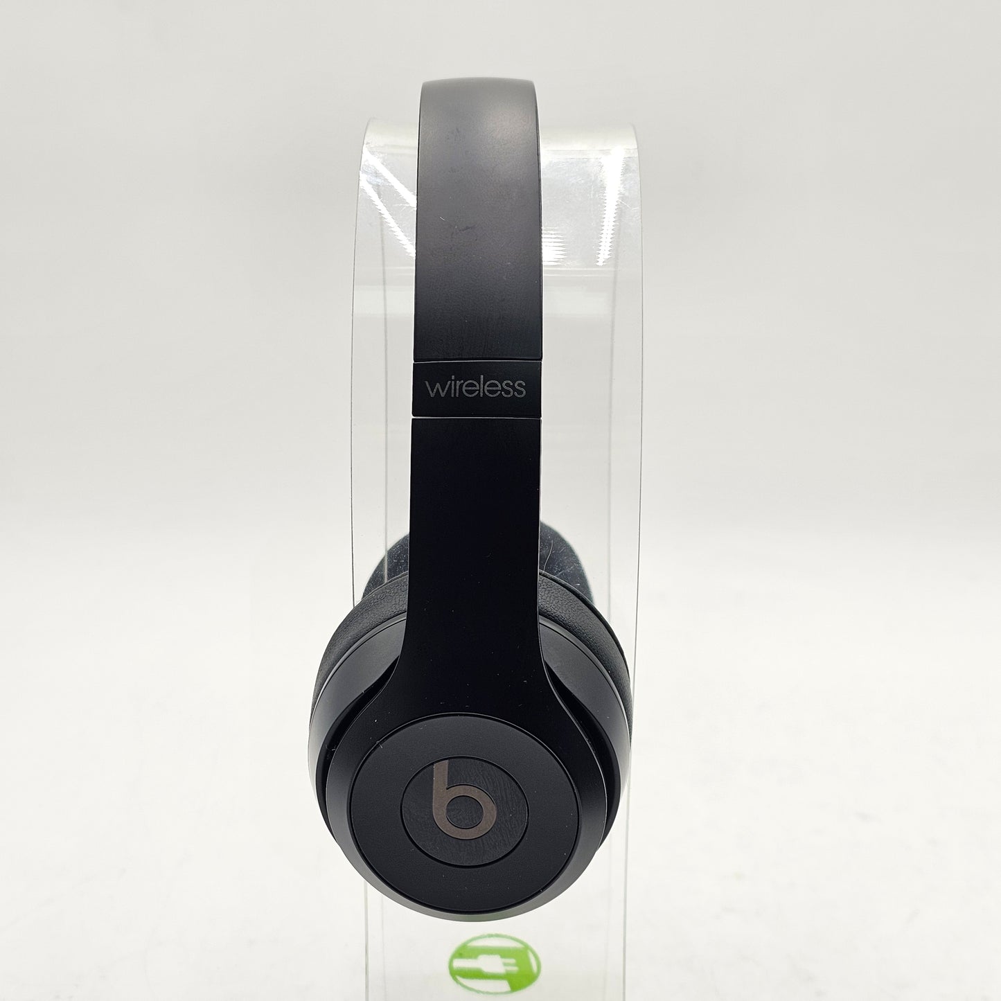 Beats Solo3 Wireless Over-Ear Bluetooth Headphones Black MX432LL/A