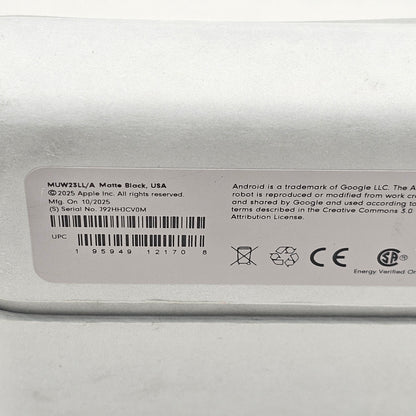 New Beats Solo4 Wireless On-Ear Bluetooth Headphones Black MUW23LL/A