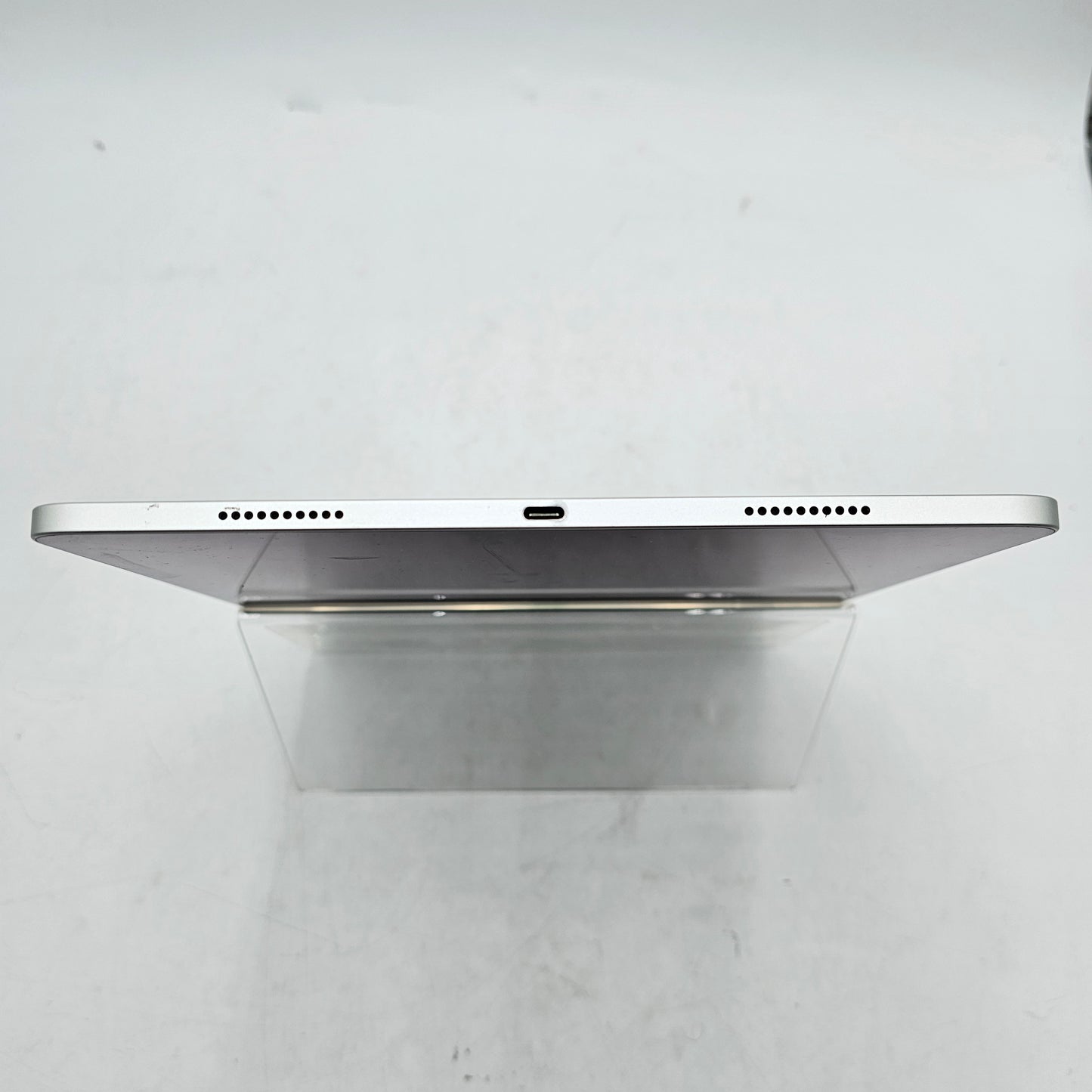 WiFi Only Apple iPad Pro 12.9" 6th Gen 256GB Silver MNXT3LL/A